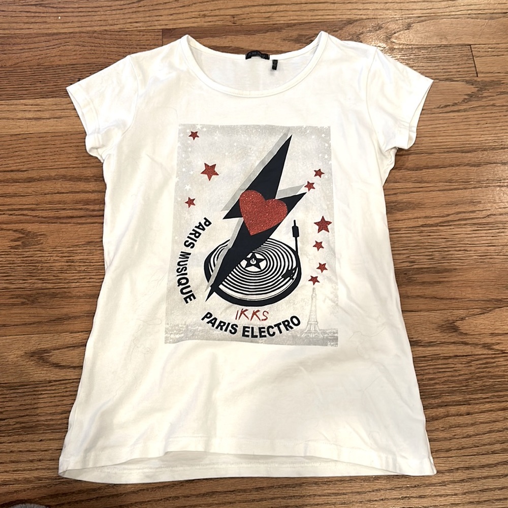 Perfect condition- never worn short sleeve IKKS t-shirt